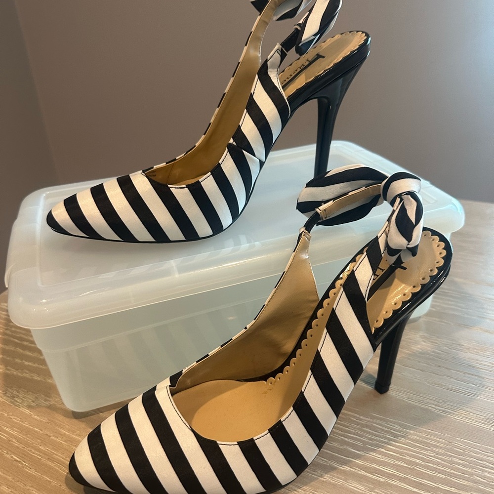 J.Renee Black and White Striped Slingback Heels